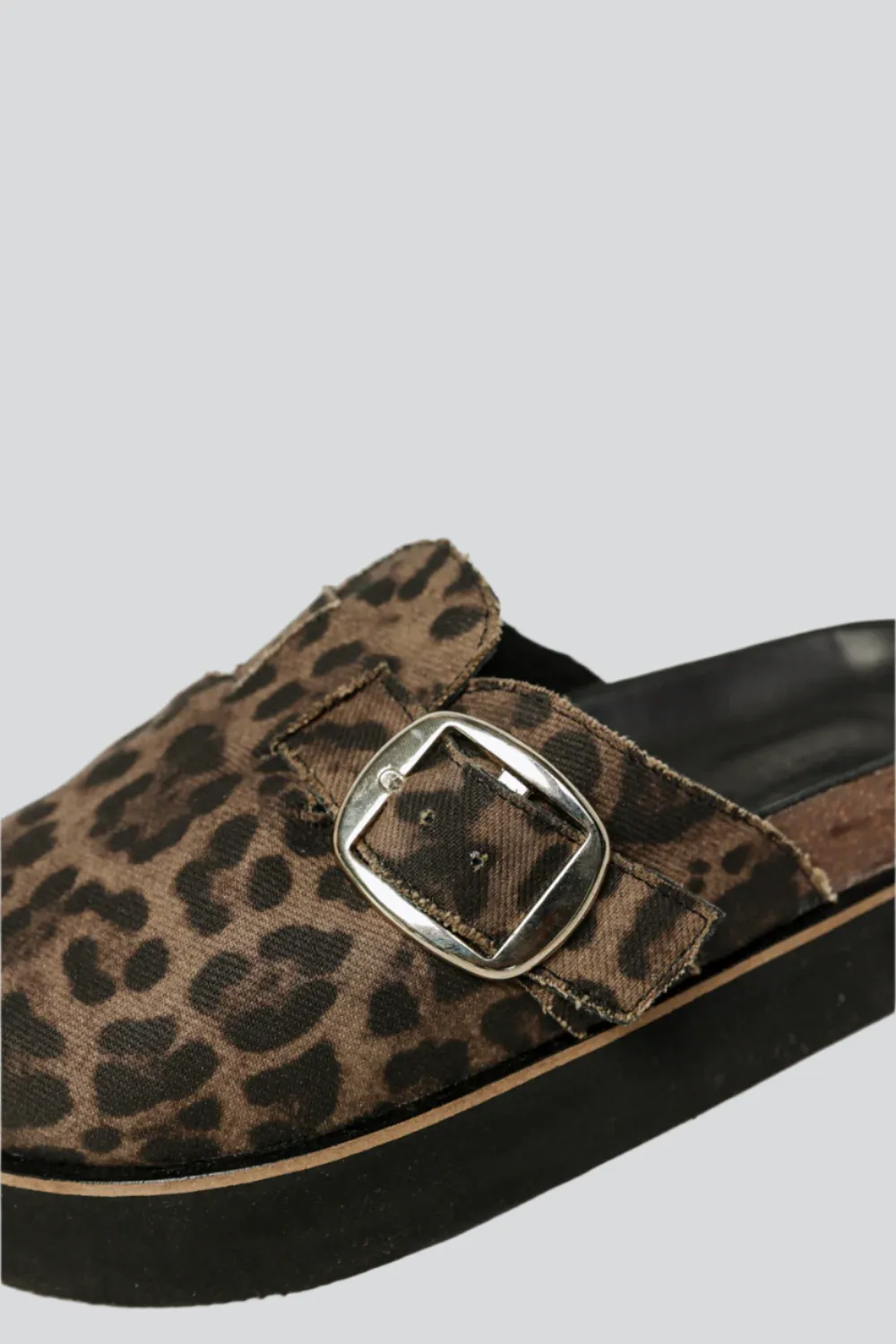 DNA No.19 Leopard Platform Mules