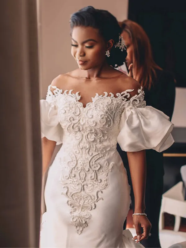 Elegant Sweetheart Lace Top Bubble Short Sleeves Mermaid Long Train Weddig Dress, WD3078