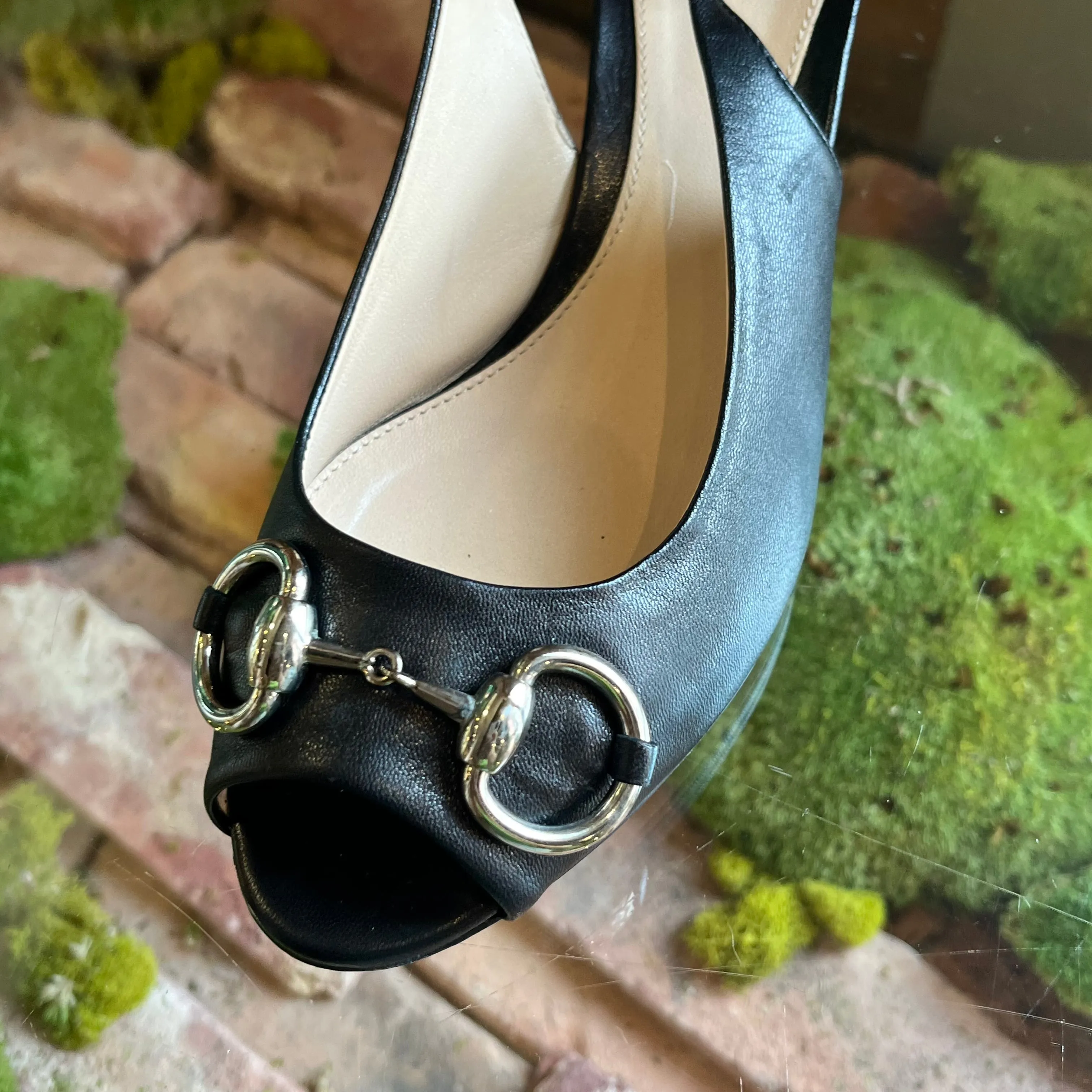 GUCCI Black Leather Horsebit Slingback Kitten Heels SZ37(7US)