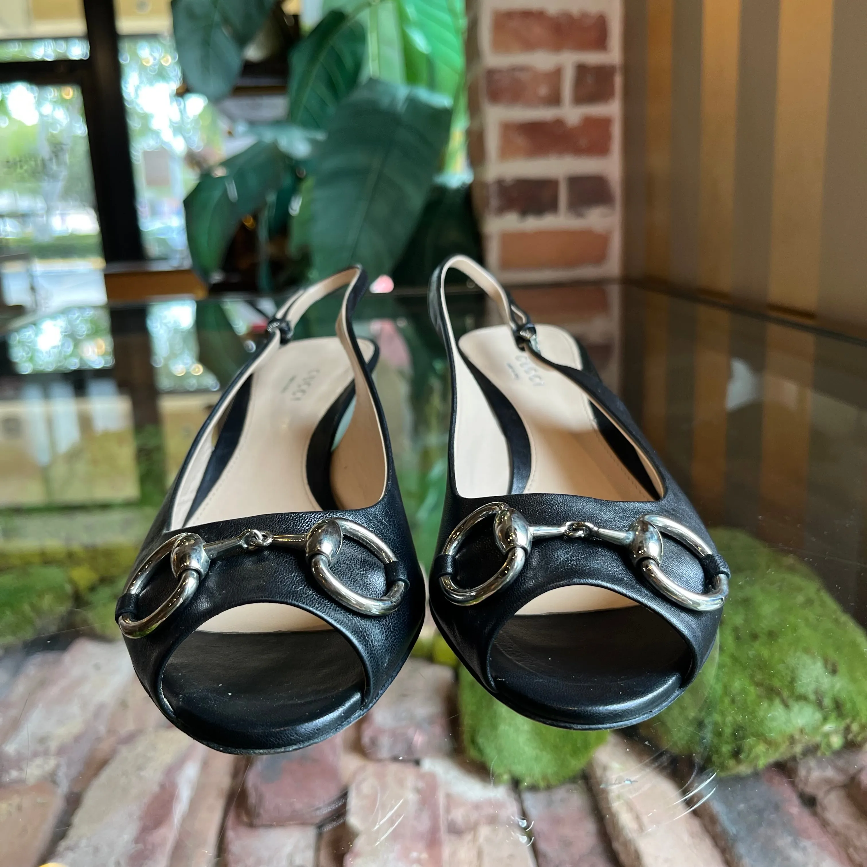 GUCCI Black Leather Horsebit Slingback Kitten Heels SZ37(7US)