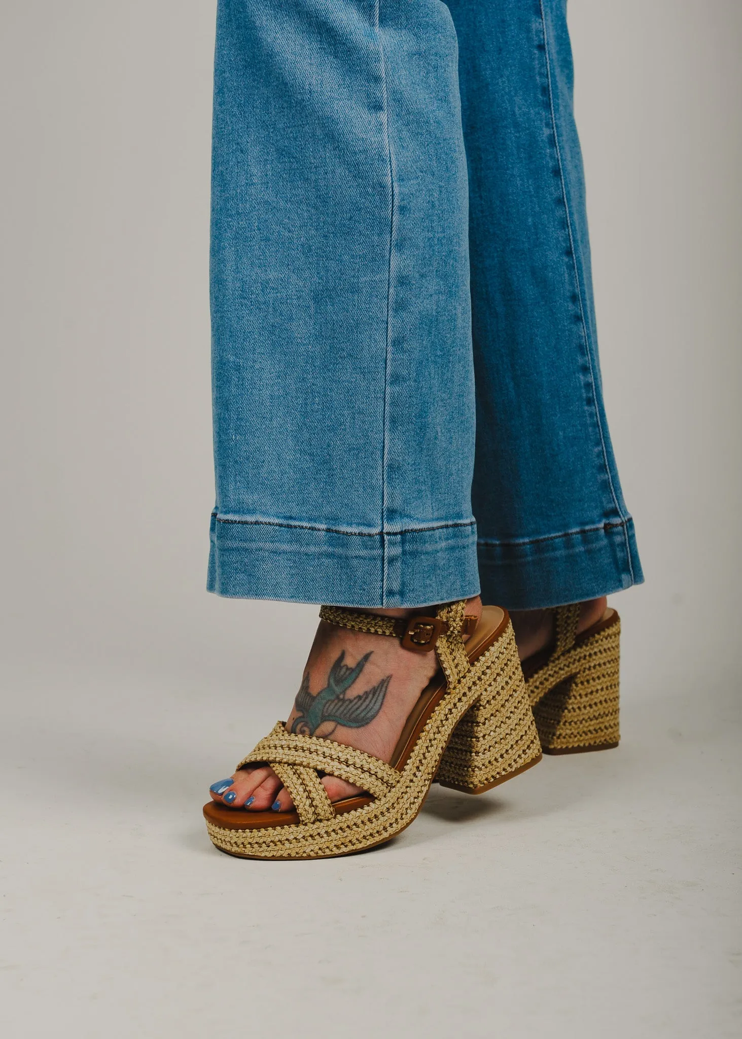 Havana Heights Wedge