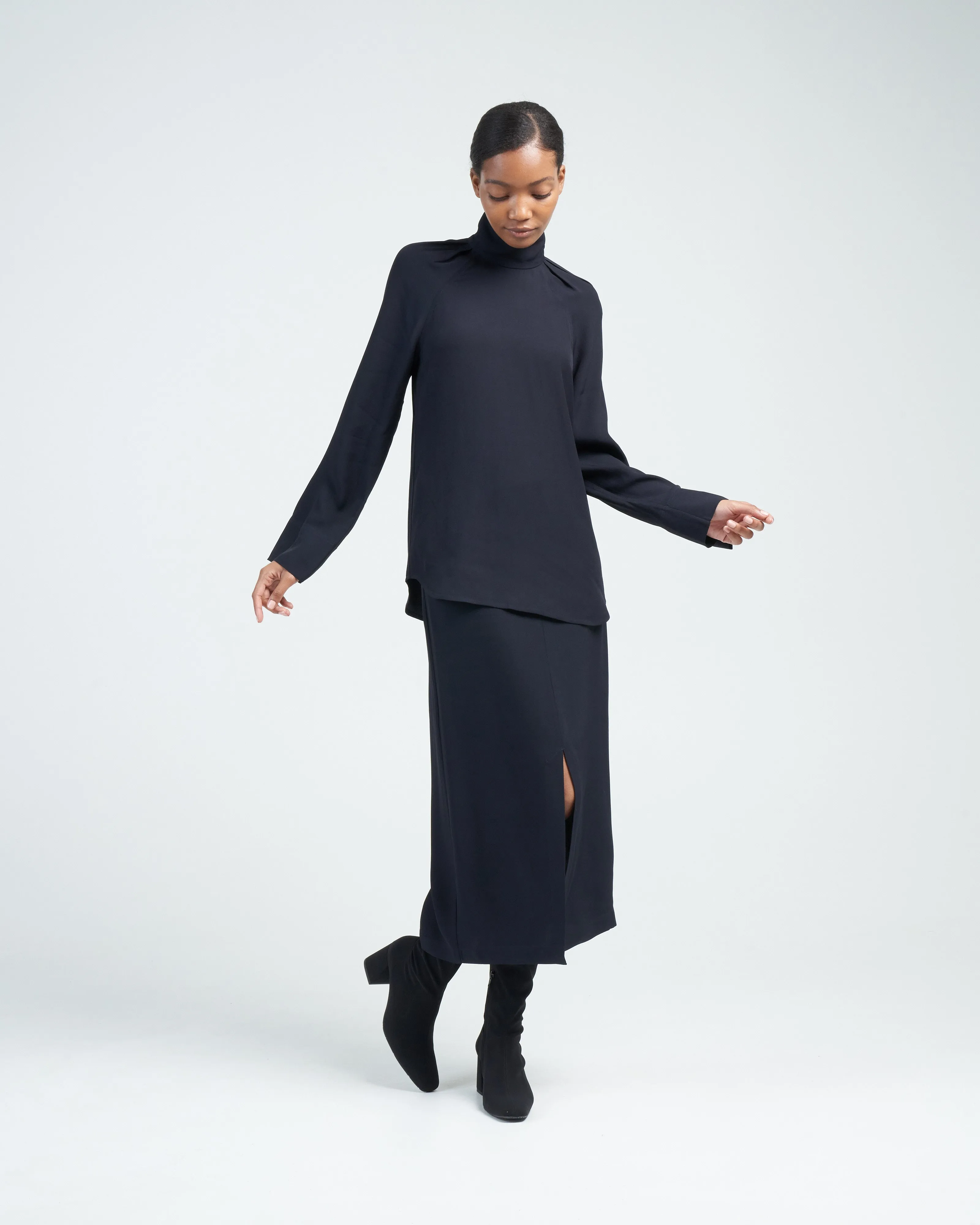 high-neck crepe blouse - navy