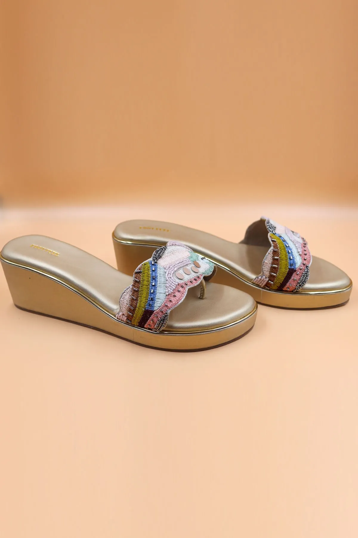 Pastel Anchor Thread Wedges