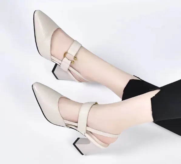 Pointed Slingback Heels with Gold Detail