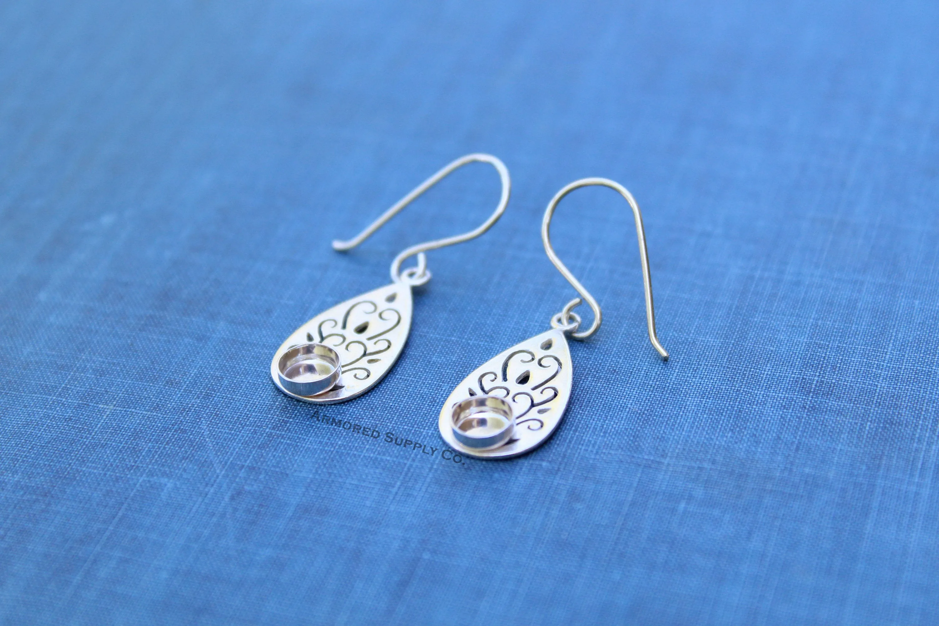 Silver Filigree Bezel Cup French Wire Earring Blanks