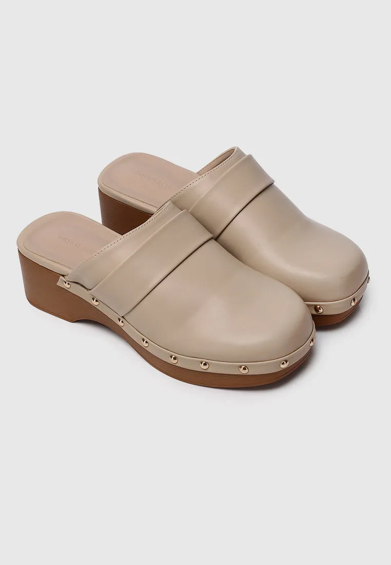 Terra Platform Mules (Tan)